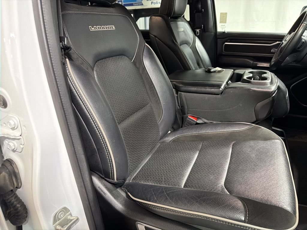 Used 2024 RAM 1500 Laramie AWD/4WD image 21