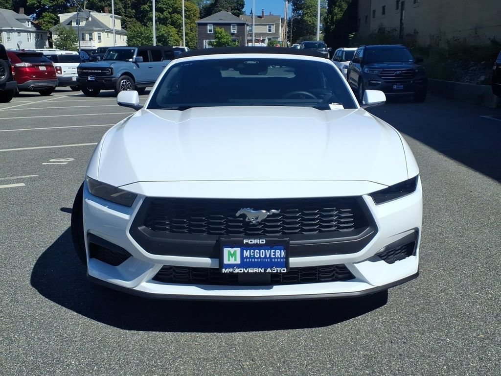 Used 2026 Ford Mustang Premium RWD image 3
