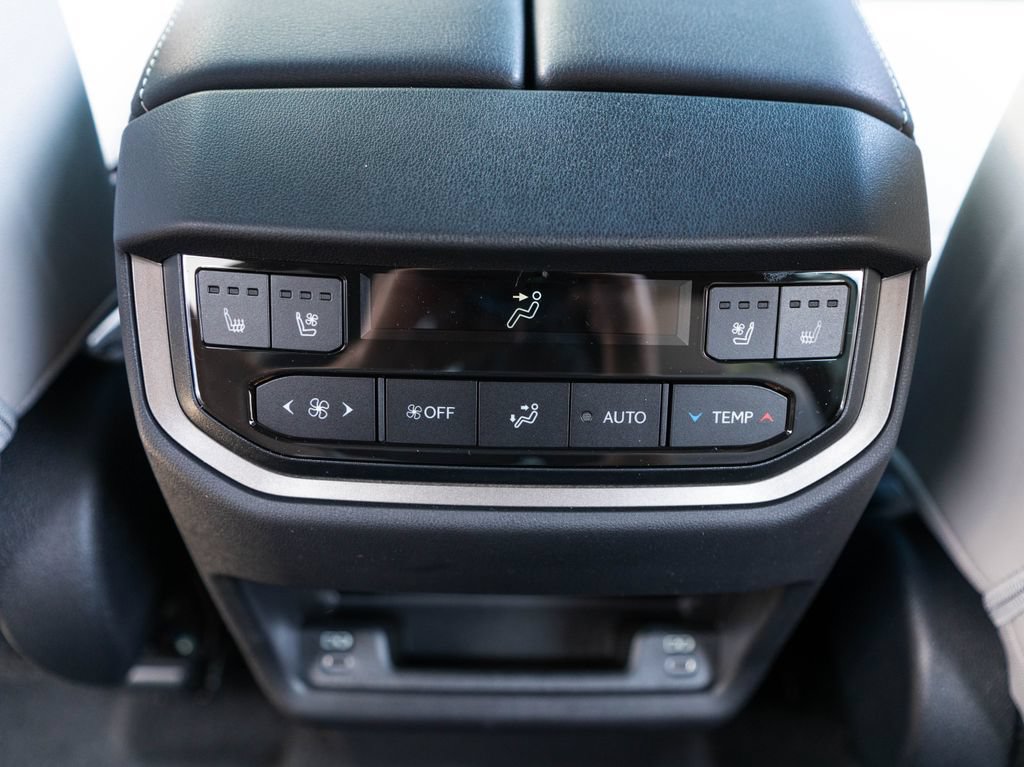 New 2026 Lexus TX 350 AWD image 30