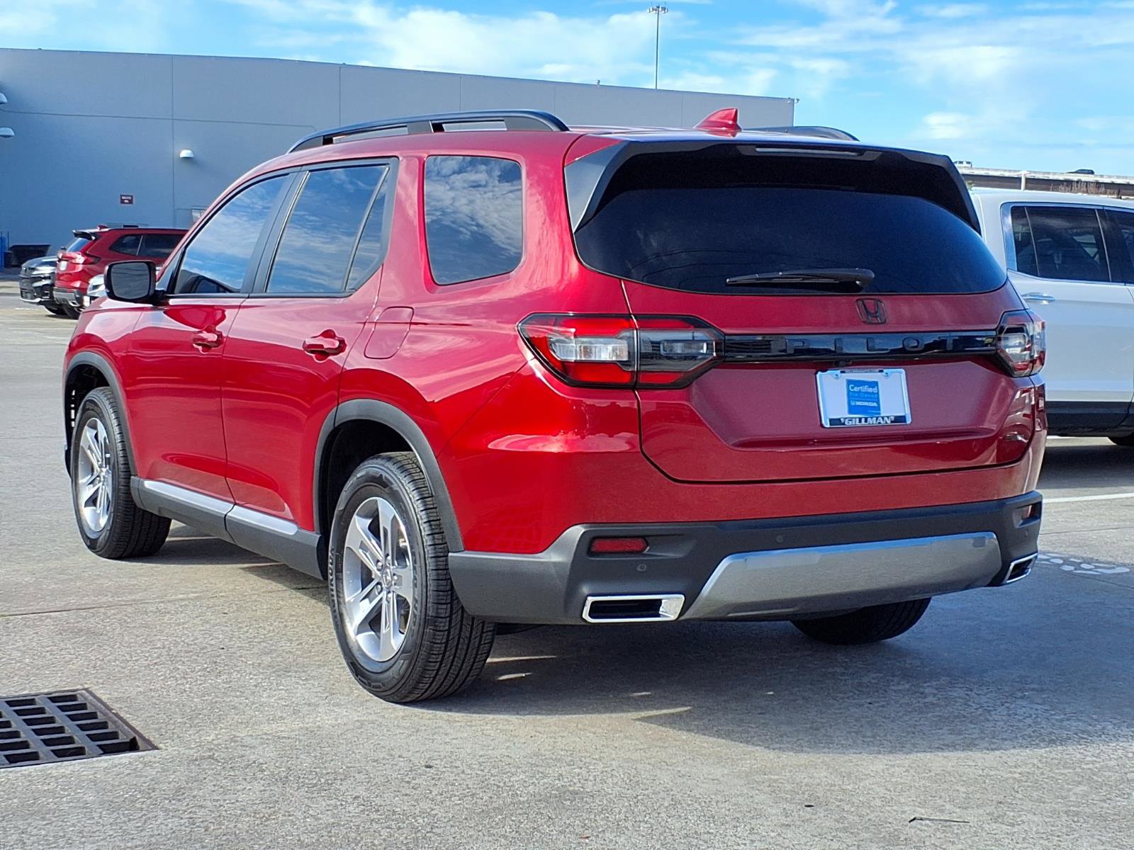 Certified 2026 Honda Pilot EX-L image 3