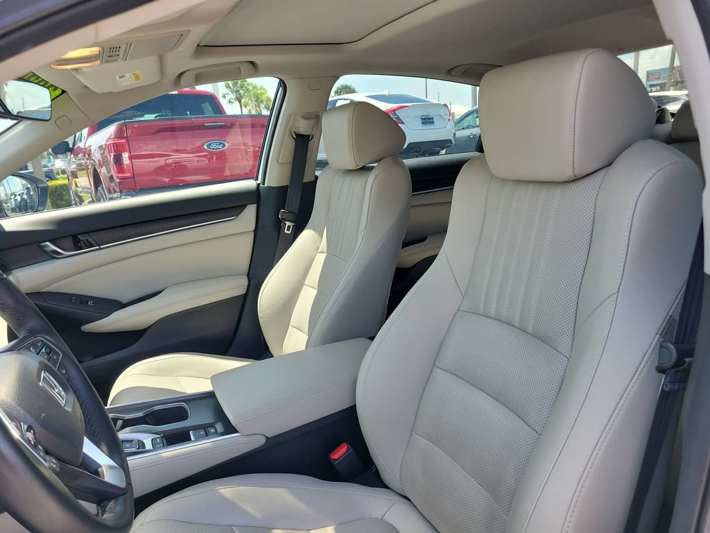 Used 2020 Honda Accord Touring image 21
