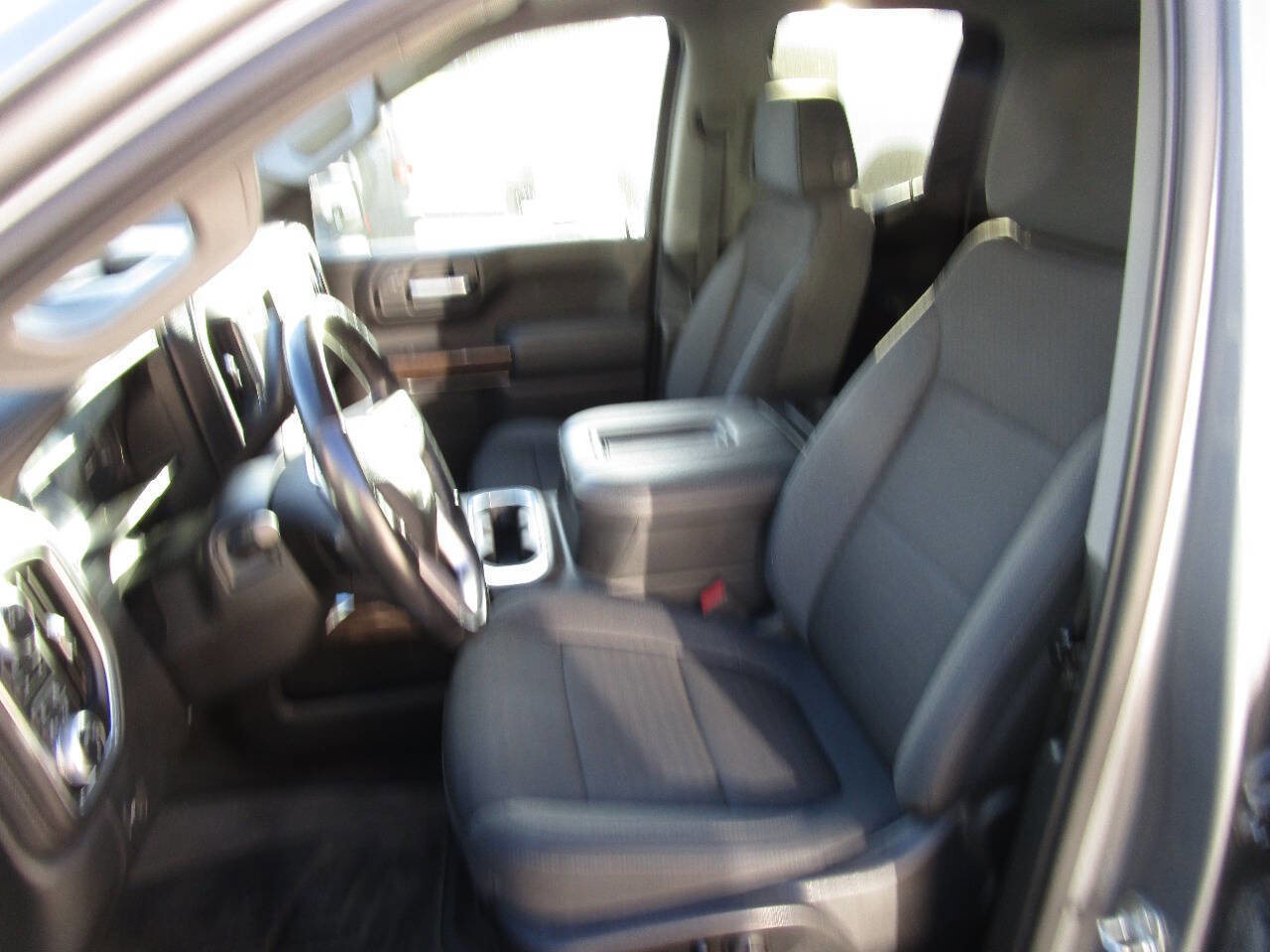 Used 2020 GMC Sierra 1500 Elevation w/ Elevation Value Package image 12