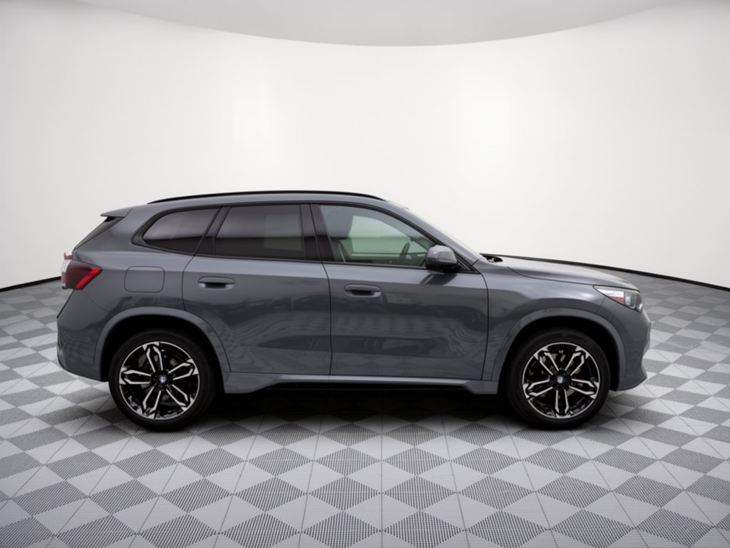New 2027 BMW X1 xDrive28i AWD/4WD image 8