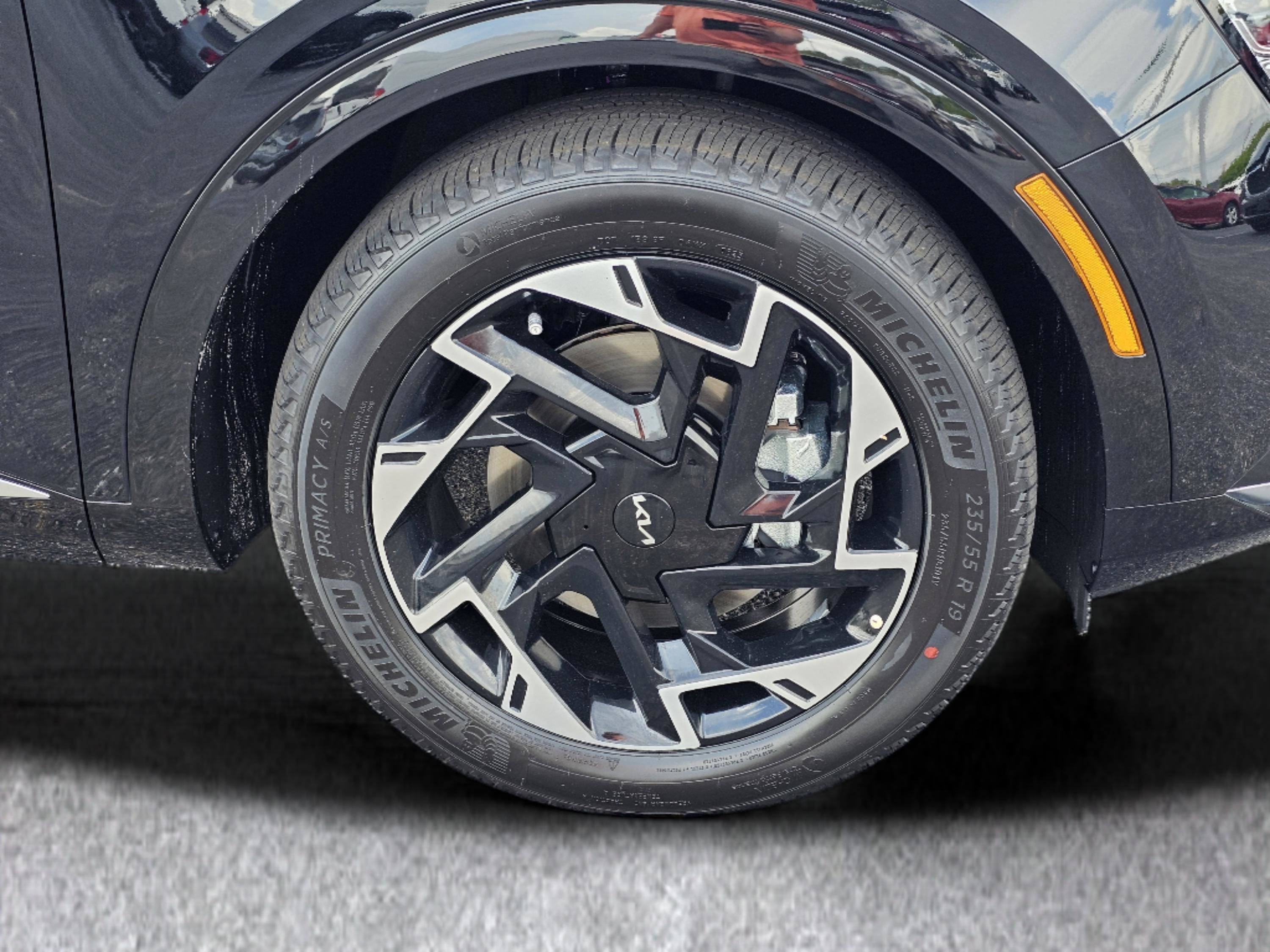 Used 2025 Kia Sportage SX image 33