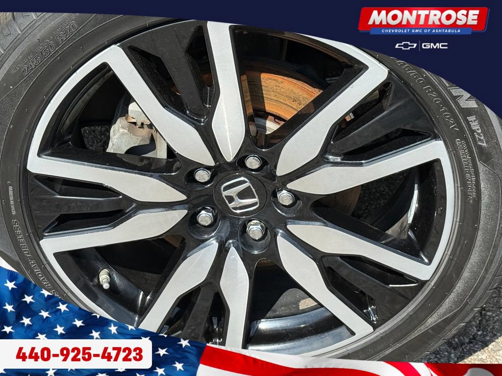 Used 2022 Honda Pilot Touring image 16