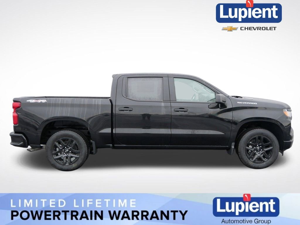 New 2026 Chevrolet Silverado 1500 Custom image 2