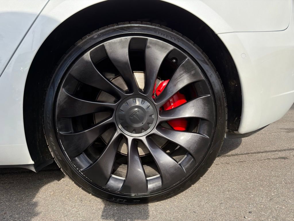 Used 2022 Tesla Model 3 Performance image 12