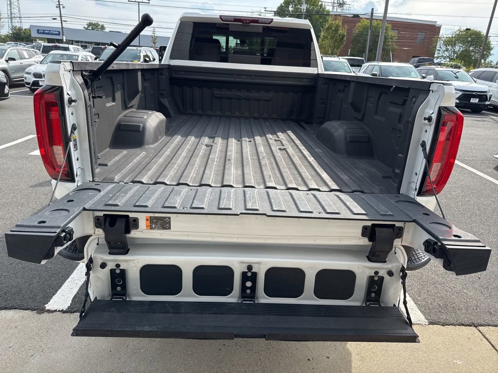 Used 2020 GMC Sierra 3500 Denali w/ Denali Ultimate Package image 46