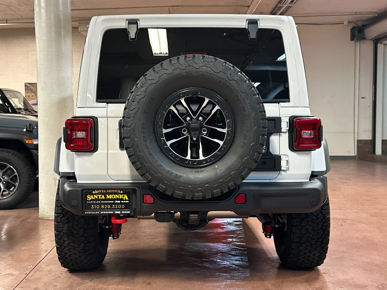 New 2026 Jeep Wrangler Unlimited Rubicon AWD/4WD image 4