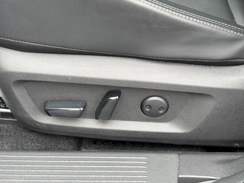 Used 2023 Nissan Rogue SV w/ SV Premium Package AWD/4WD image 15