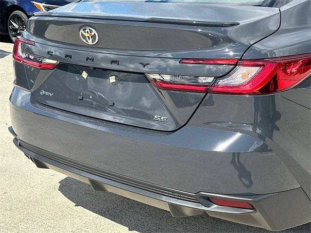 New 2026 Toyota Camry SE image 5