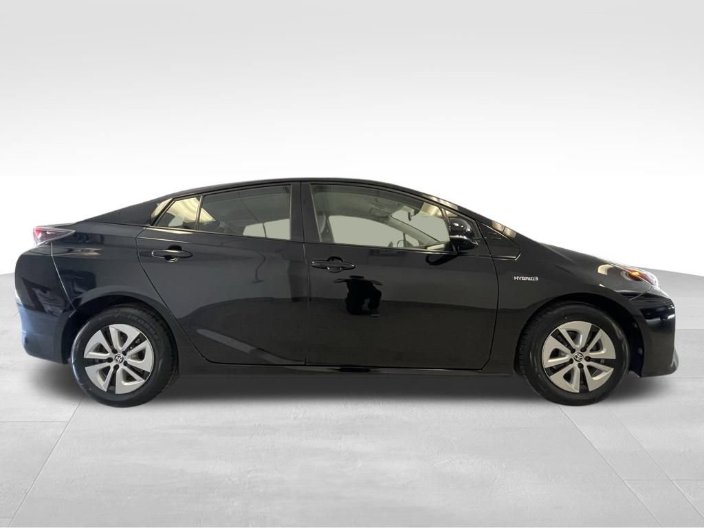 Used 2016 Toyota Prius Three image 6