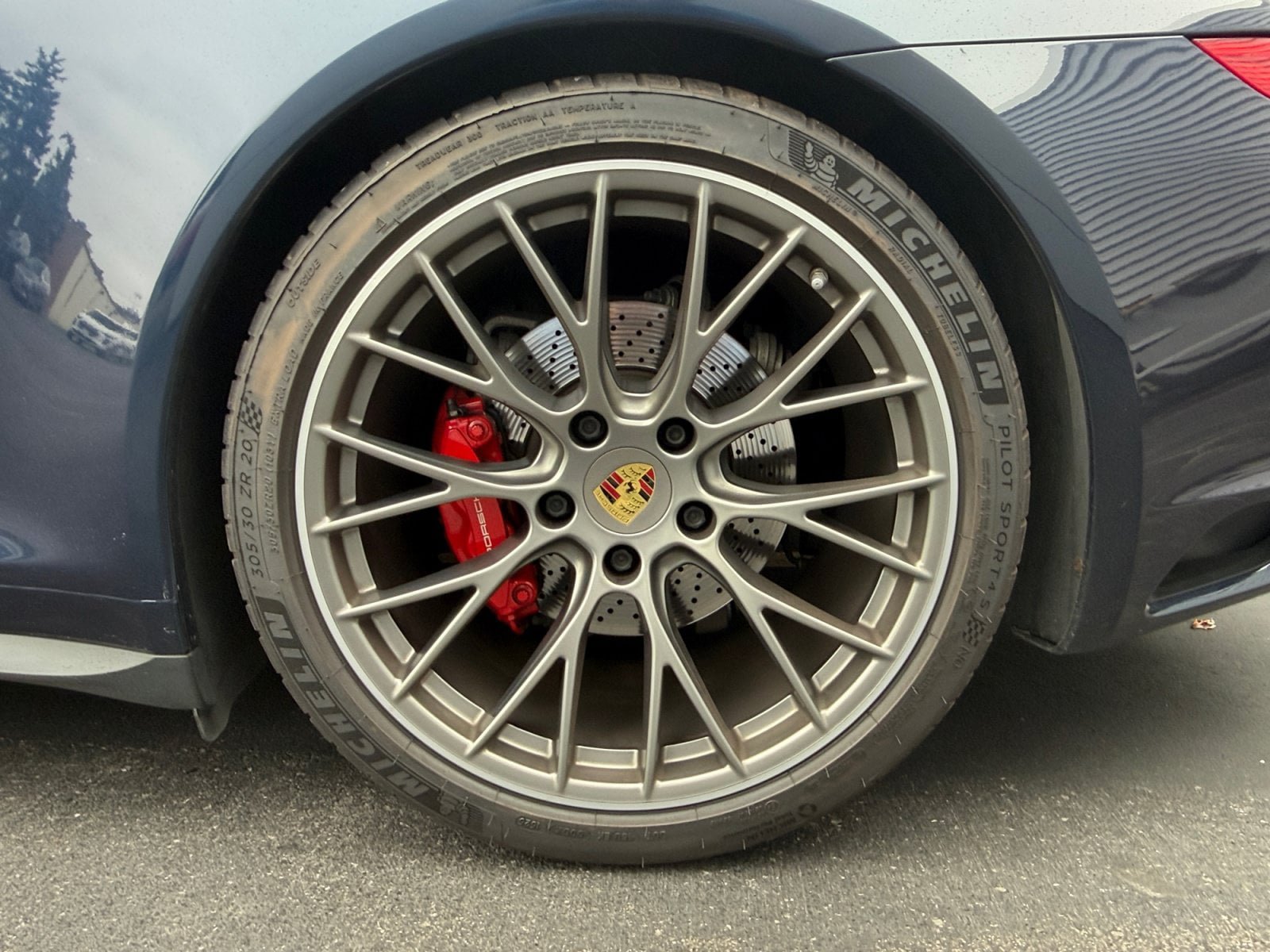 Certified 2019 Porsche 911 Carrera 4S AWD/4WD image 10
