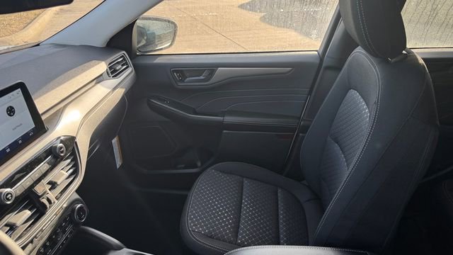 New 2026 Ford Escape Active w/ Cold Weather Package image 23