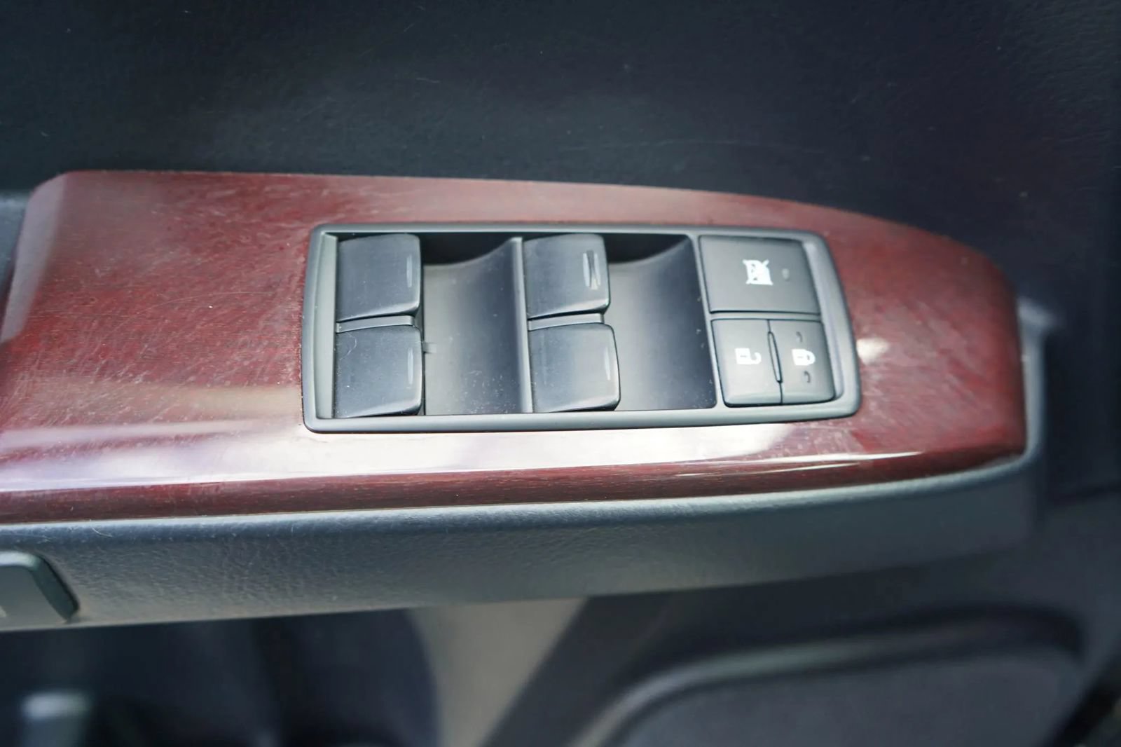 Used 2014 Lexus GX 460 AWD/4WD image 15