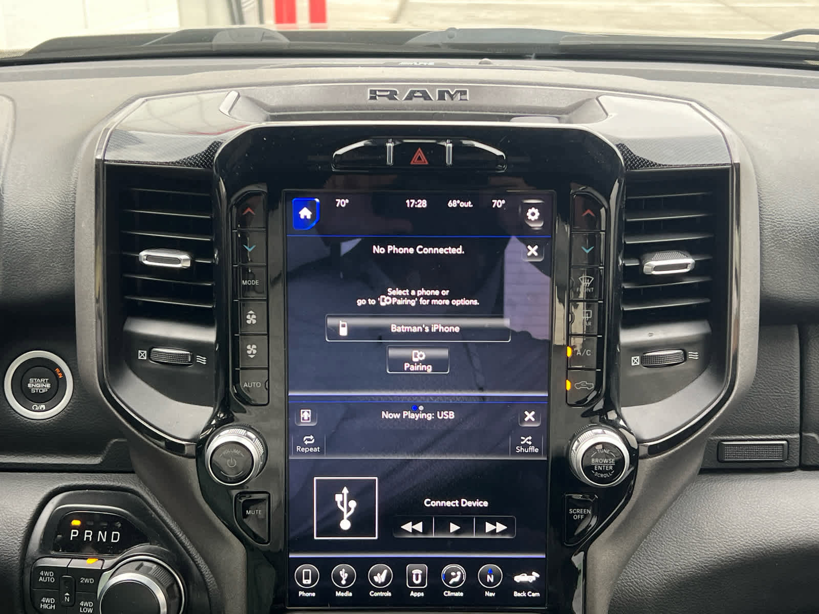 Used 2021 RAM 1500 Big Horn w/ Built-to-serve Edition image 20