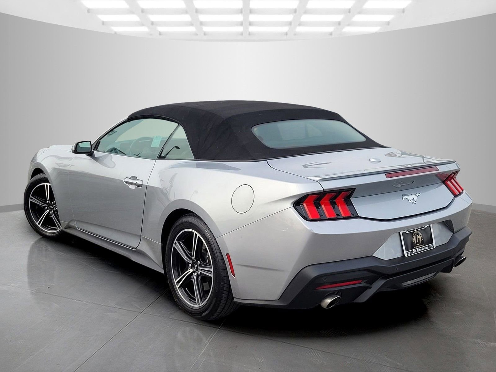 Used 2024 Ford Mustang Premium RWD image 6