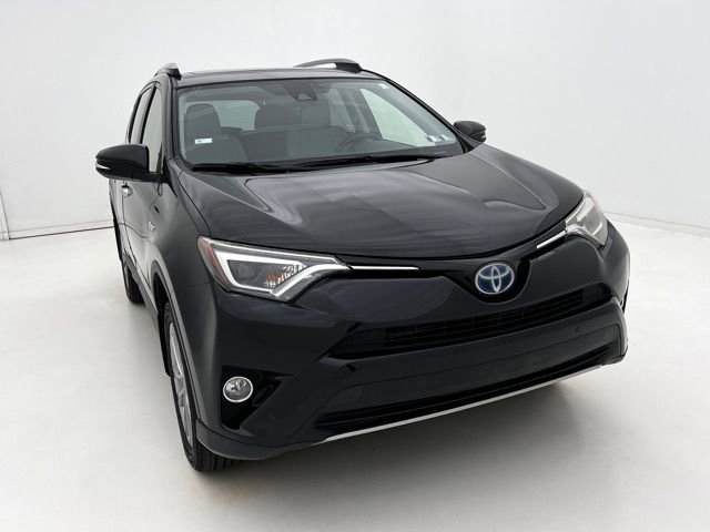 Used 2017 Toyota RAV4 Limited w/ All Weather Liner Package AWD/4WD image 3