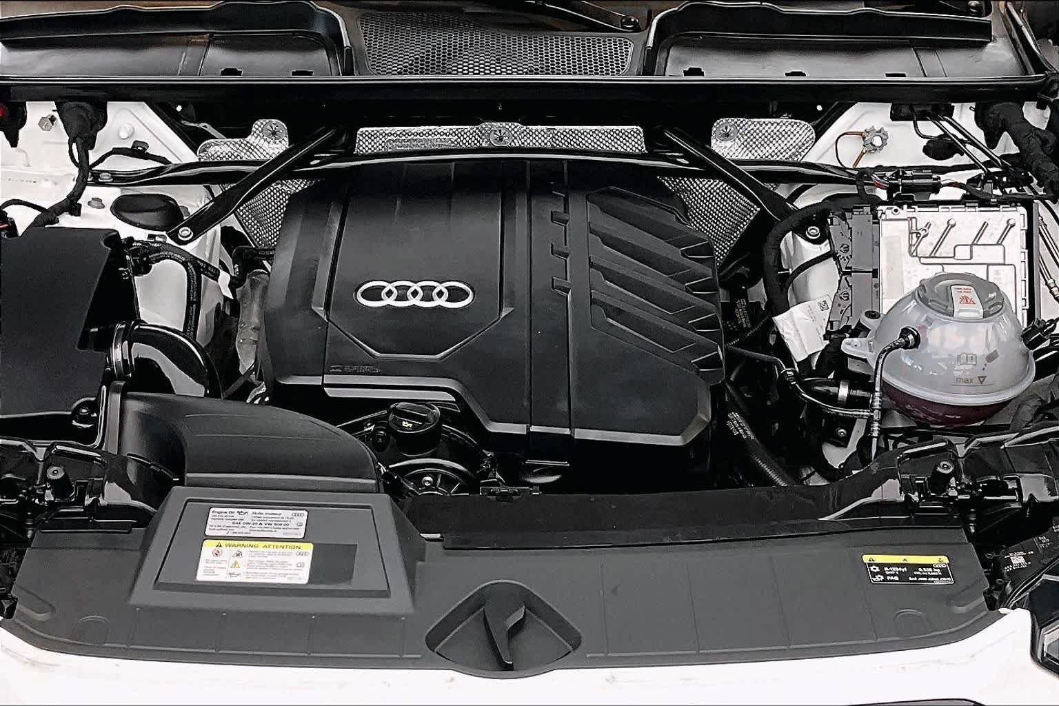 Used 2023 Audi Q5 2.0T Premium Plus w/ Premium Plus Package AWD/4WD image 30