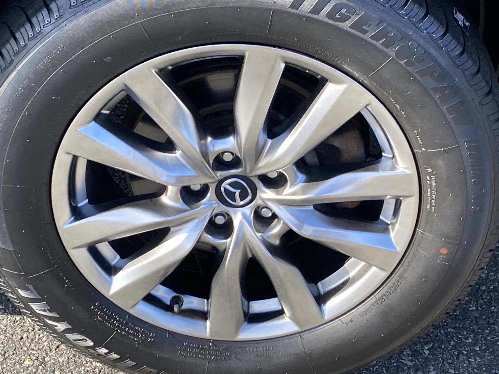 Used 2017 MAZDA CX-9 Touring AWD/4WD image 24
