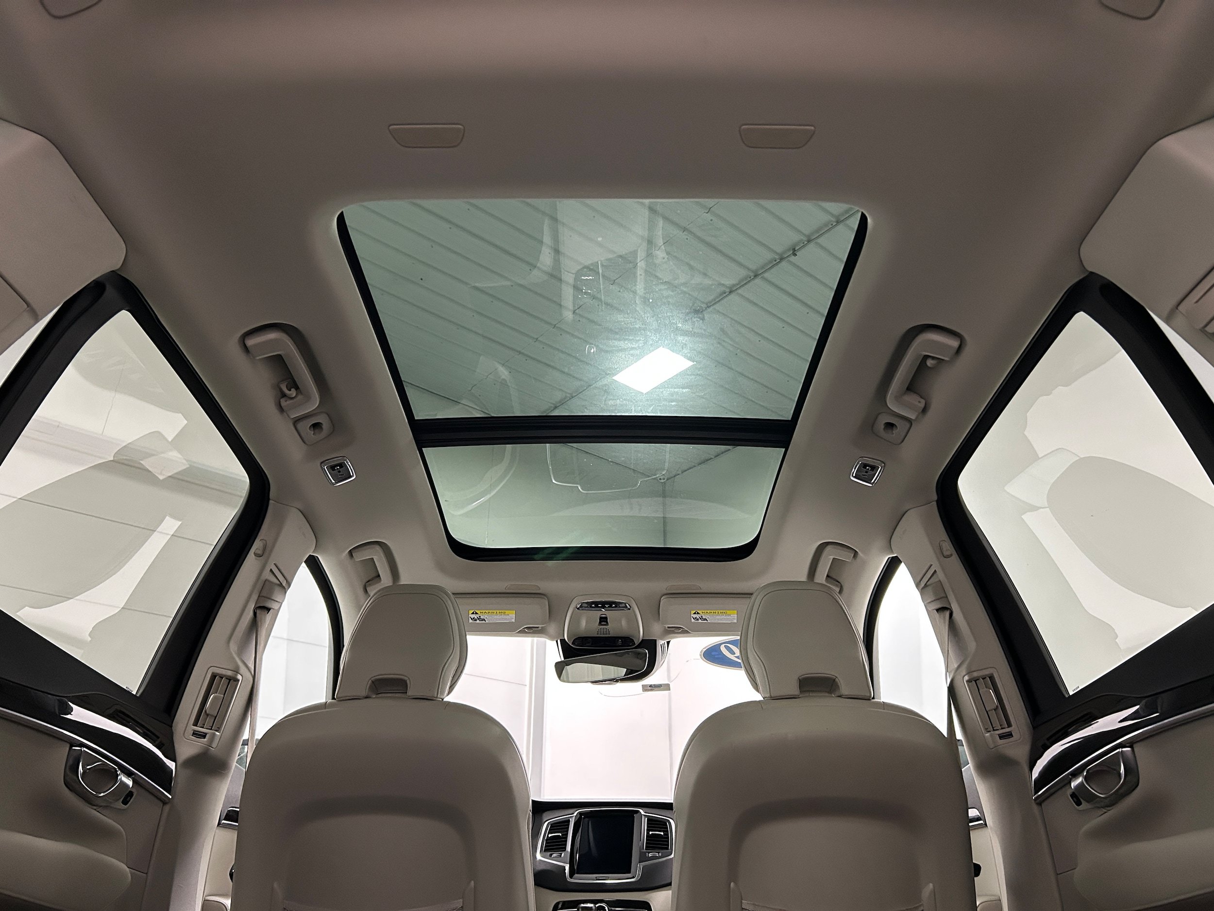 Used 2019 Volvo XC90 T6 Momentum w/ Advanced Package AWD/4WD image 25