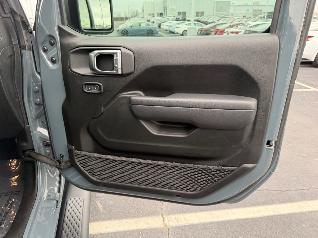 Used 2025 Jeep Gladiator Willys image 22