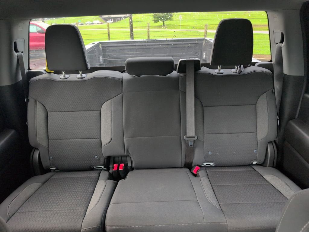 Used 2024 Chevrolet Silverado 2500 Custom w/ Custom Value Package AWD/4WD image 29