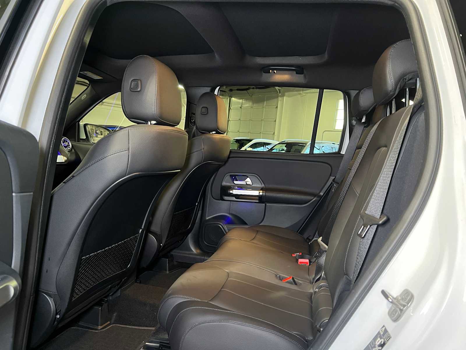 Certified 2025 Mercedes-Benz GLB 250 4MATIC image 19