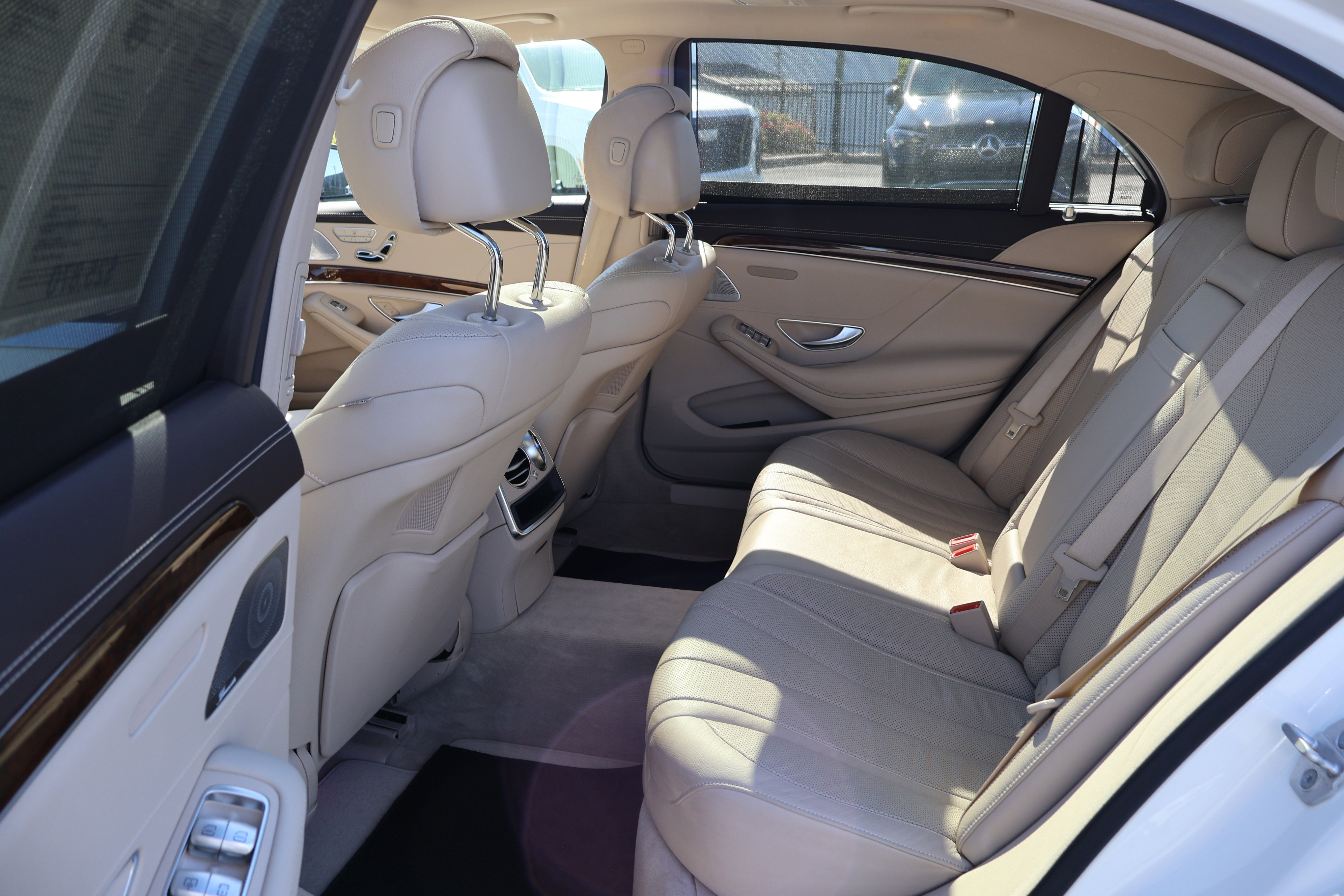 Used 2015 Mercedes-Benz S 550 Sedan image 17