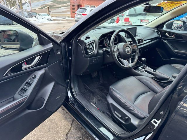 Used 2015 MAZDA MAZDA3 i Grand Touring image 8