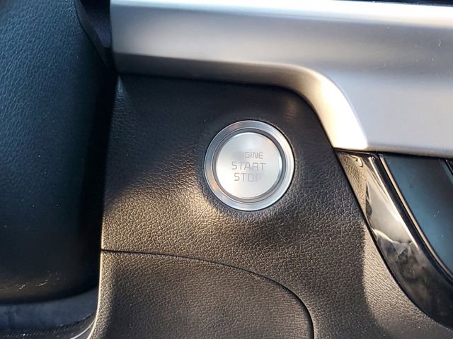 Used 2020 Kia Telluride LX image 32