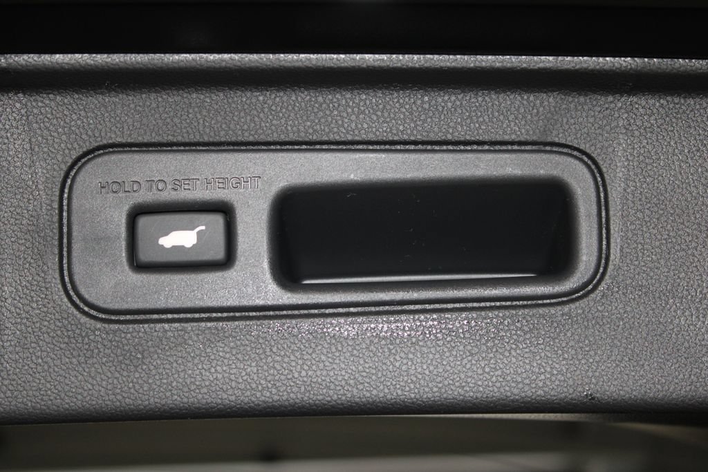 New 2026 Honda Pilot Black Edition image 15