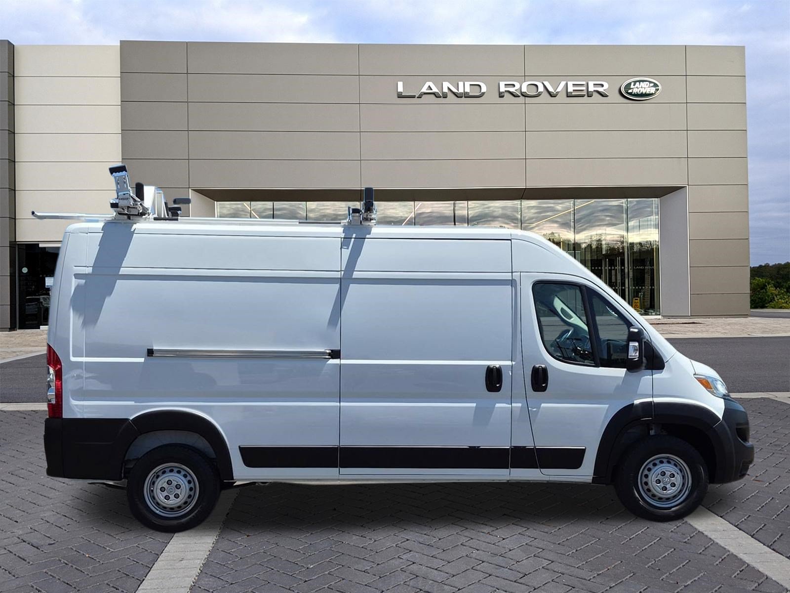 Used 2024 RAM ProMaster 2500 FWD image 4