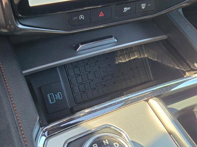 Certified 2024 Ford Expedition Timberline image 30