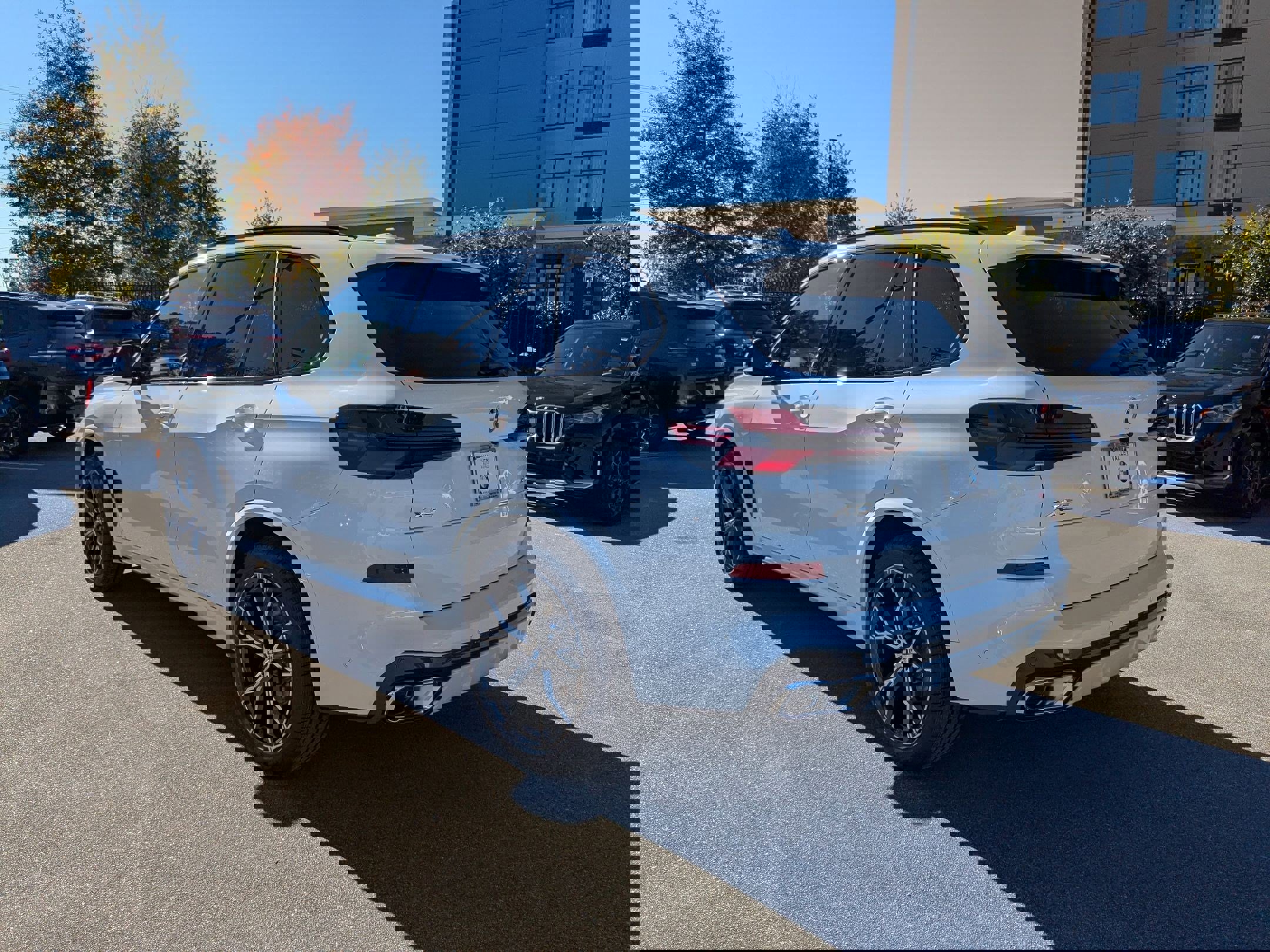 New 2026 BMW X5 xDrive40i w/ M Sport Package image 5