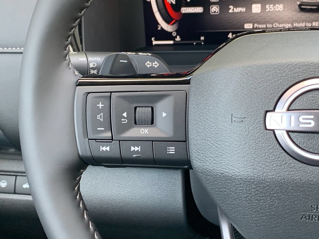 New 2026 Nissan Pathfinder SL w/ SL Premium Package FWD image 10