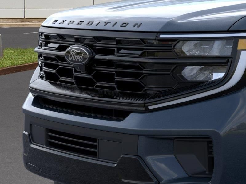 New 2026 Ford Expedition Platinum w/ Stealth Appearance Package AWD/4WD image 17