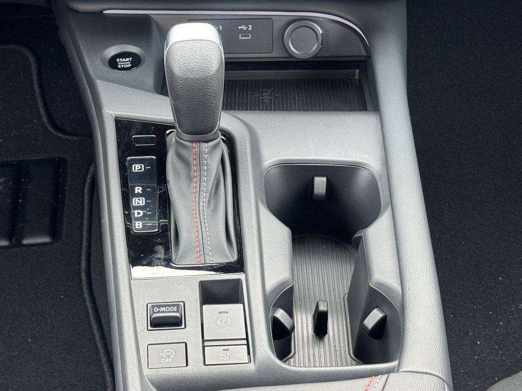 New 2026 Nissan Sentra SR w/ Floor Mat Package FWD image 12