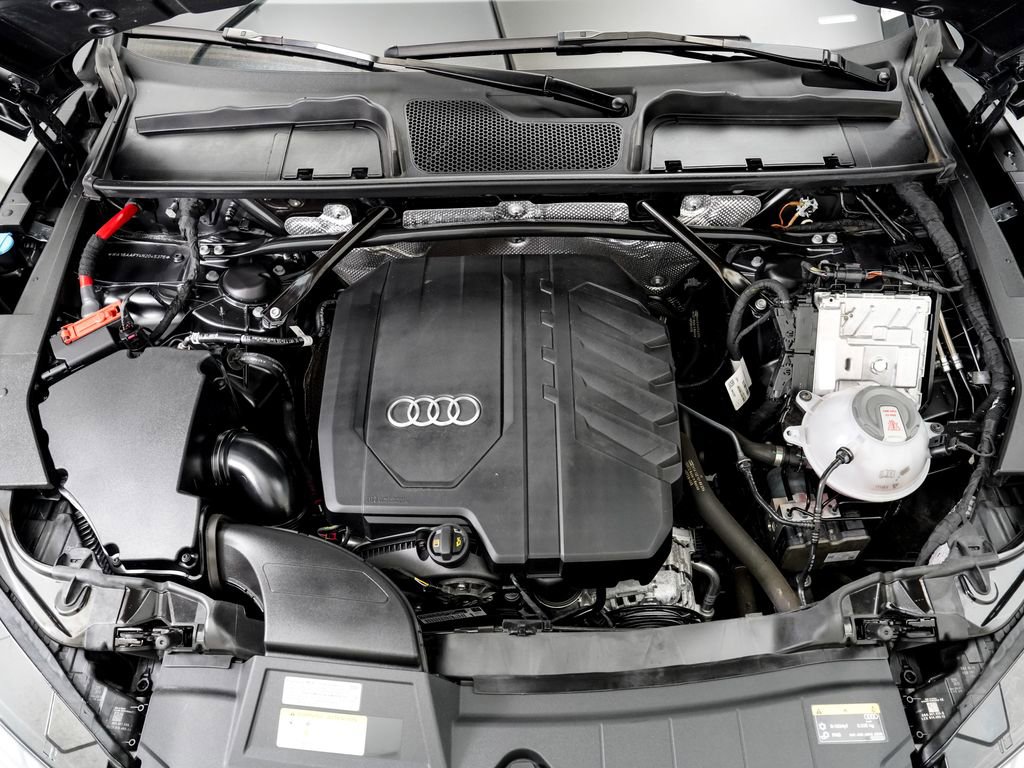 Certified 2022 Audi Q5 2.0T Prestige w/ Prestige Package AWD/4WD image 27