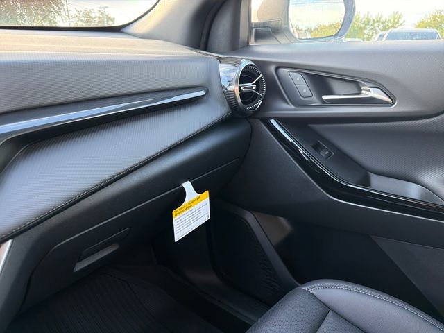 New 2027 Chevrolet Equinox LT w/ Convenience Package II FWD image 27