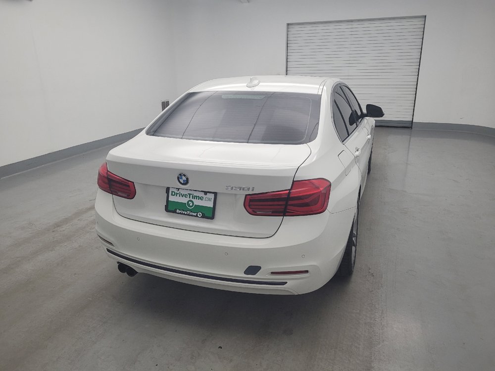 Used 2017 BMW 330i Sedan w/ Premium Package RWD image 7