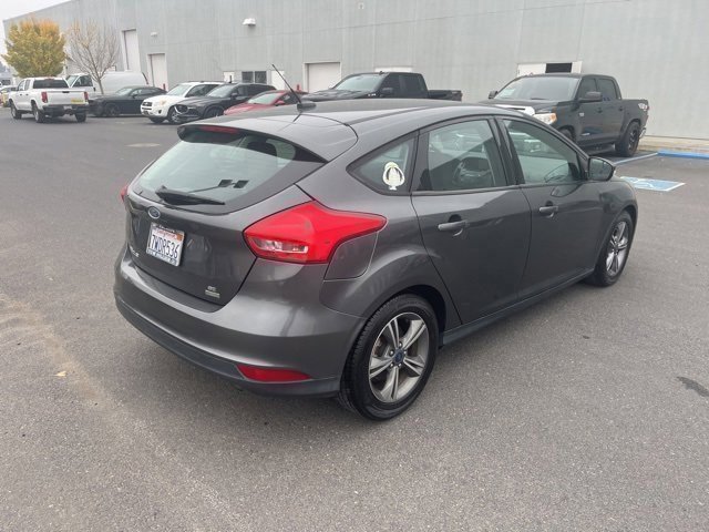 Used 2016 Ford Focus SE image 5