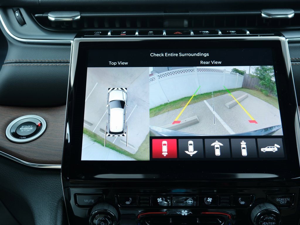 New 2025 Jeep Grand Cherokee Summit image 22