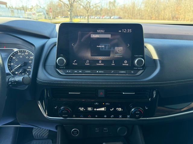 Used 2022 Nissan Rogue SL image 21