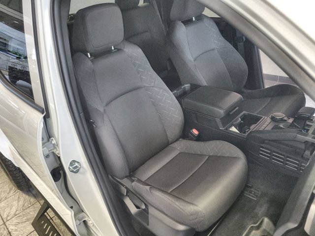 Used 2024 Toyota Tacoma SR w/ SR Upgrade Package AWD/4WD image 24