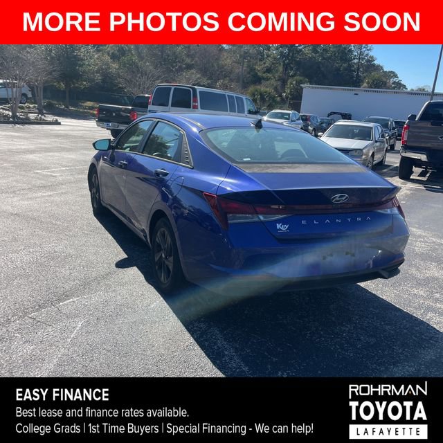 Used 2021 Hyundai Elantra SEL image 3