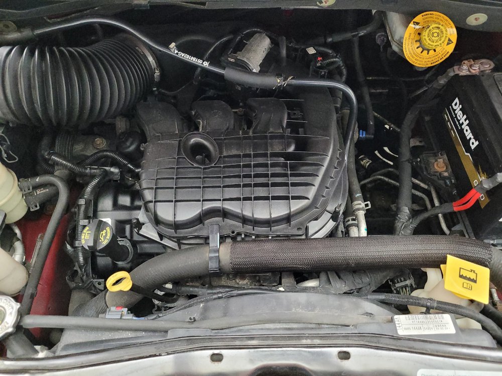 Used 2015 Dodge Grand Caravan R/T w/ Driver Convenience Group FWD image 30