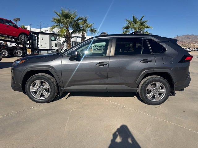 Used 2022 Toyota RAV4 XLE image 2
