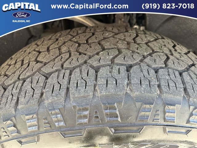 Used 2022 Chevrolet Silverado 1500 LT w/ Z71 Off-Road Package image 13