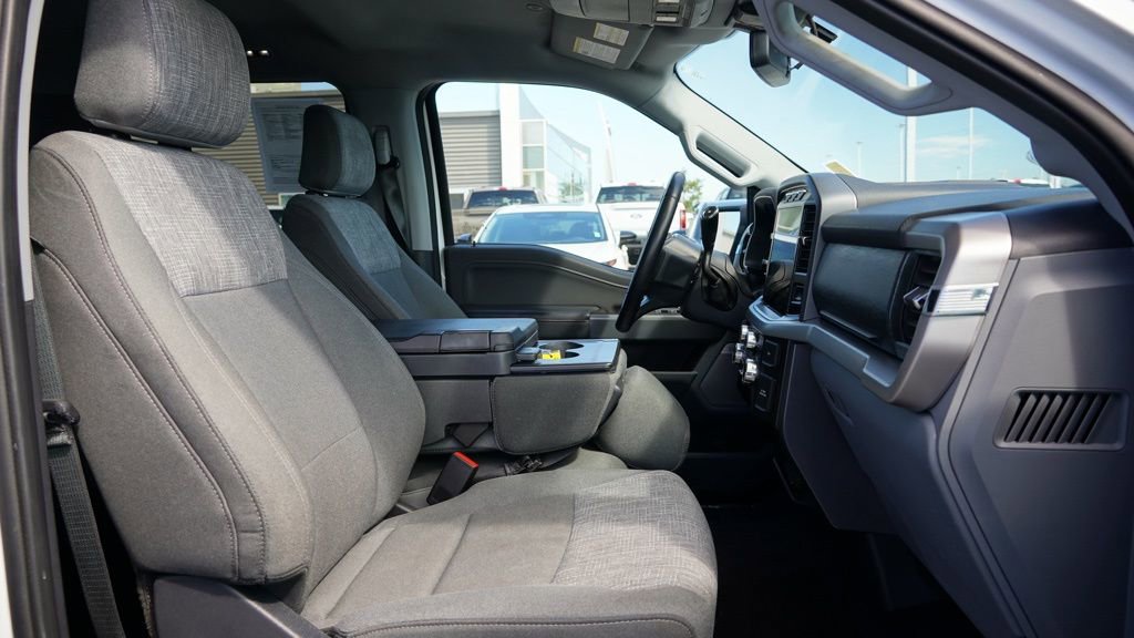Used 2022 Ford F150 XLT w/ Equipment Group 302A High image 23